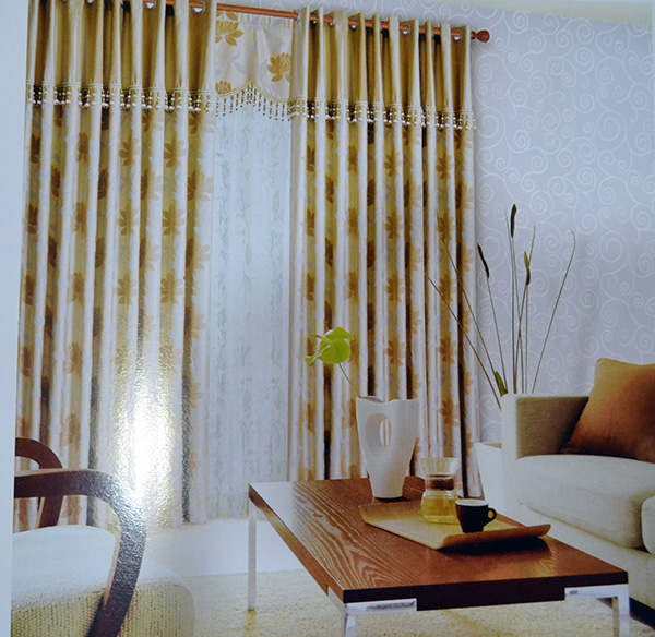 布艺窗帘 家居装饰的点睛之笔